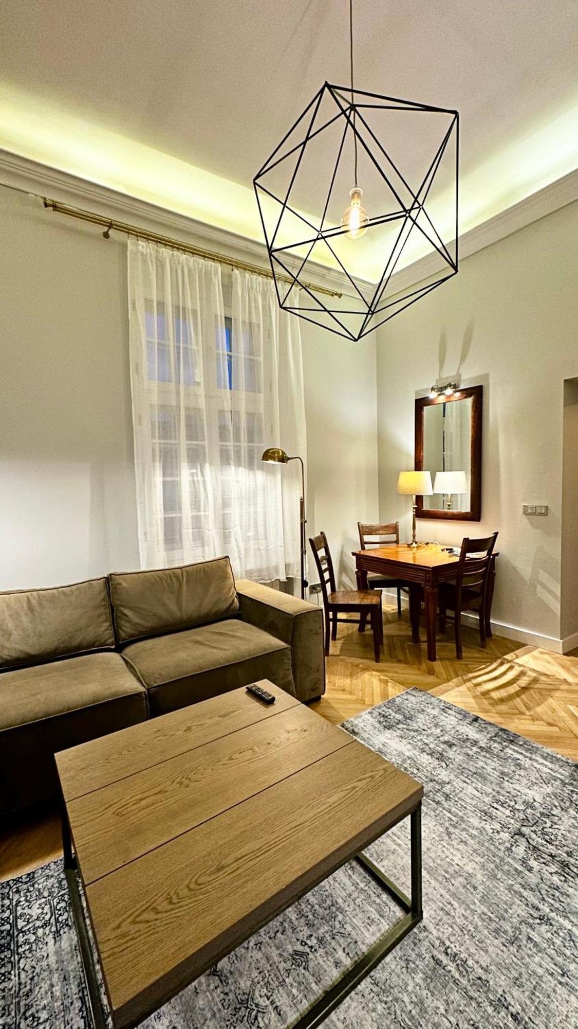 4M High Apartment In Heart Of Warsaw! Dış mekan fotoğraf